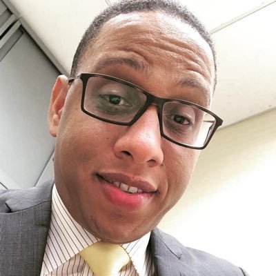 CEO of @rebuwear @exploranetwork Filántropo, Agnóstico, Orador Motivacional y Emprendedor. B.B.A. (UASD), MBA en Marketing Digital. (UNAPEC) 🇩🇴