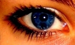 AwesomeKristine's profile picture. 