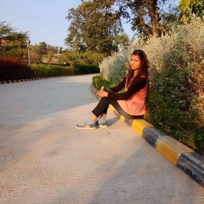 Sunita78684736's profile picture. ruhs college of dental science