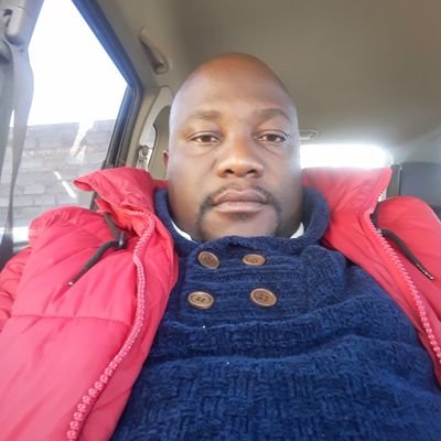 Hlomza11's profile picture. 