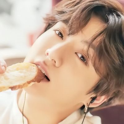 made this acc to read aus
taegi, vhope, taekook, namjin, vmin, jikook, sope