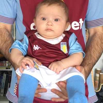 T_Hemming's profile picture. uk 15