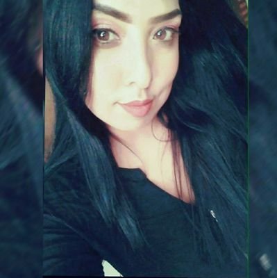 lauraallvess's profile picture. 