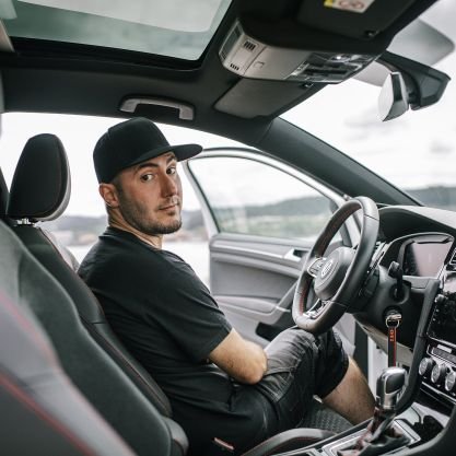 goncancela's profile picture. Y sabréis que yo soy Yahveh cuando os aplique mi venganza - Madridista y republicano - ADV - Petrolhead