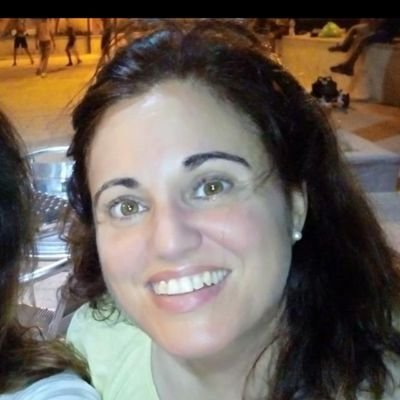 Funcionaria. Directora Provincial del SEPE en Murcia. Responsable de Feminismos en IU-RM. Comité local PCE Murcia. Mejorar el mundo, una obligación.