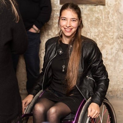 ilawheelie's profile picture. Sono quella che fa il backflip in carrozzina

IG @ilawheelie
FB Ilaria Naef WCMX