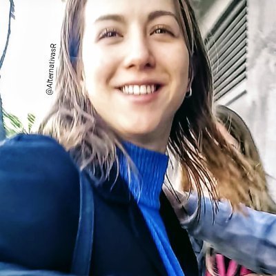 Porque con esfuerzo lo consiguió, nadie le regalo nada.
Porque lo logró y aún se pone objetivos que cumplir.
