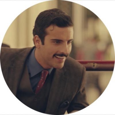 لاتزعل علي ان كان قصرت فيك بـ يوم تأكد ماهي كل الليالي على كيفي؛)