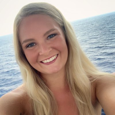 Kimberlyyyy10's profile picture. Follower of Jesus Christ | Wife | Dog Mom