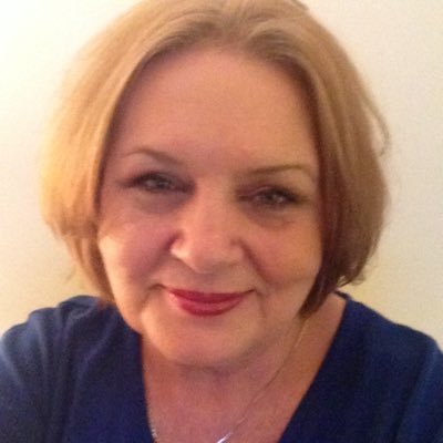 uk born, breeds Australians, proudly left wing and bleeding heart. Find me on https://t.co/KTiS7sodb8         carole.lee.984