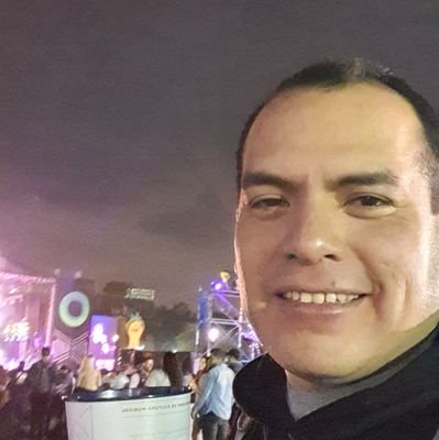 slchavarria's profile picture. 