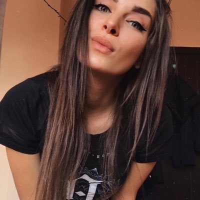 PanovaPetya's profile picture. Social media / branding / advertising / digital marketing 🕊 •