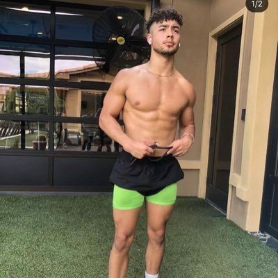 J_troche23's profile picture. ASU 22’