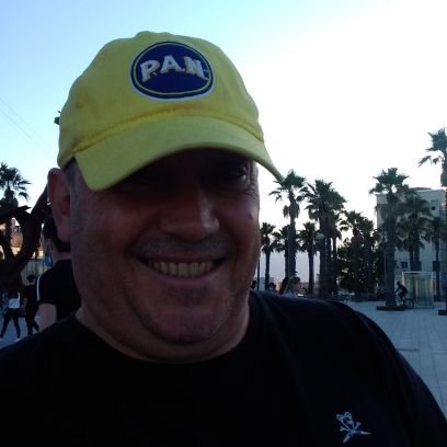 rekbrera's profile picture. elegante, rico y sencillo es Wilfrido Vargas.

Científico, experto en cometer errores.