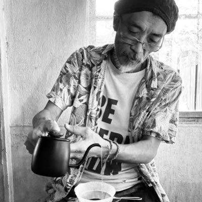 直火手網焙煎☕️神楽コーヒー農園☕️ 野生のコピルアと深煎り専門店☕️ https://t.co/9wwNeWU2IG