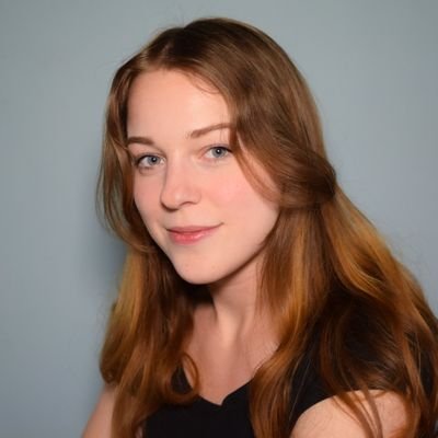 cryptogirlrose's profile picture. 