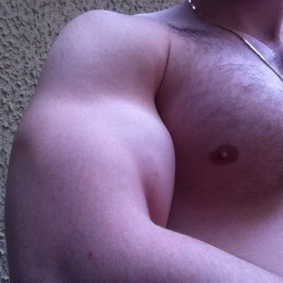 💉🏥👨⚕️
En adéquation avec la noblesse de ses origines.
Alexandre Astier ce 🧞
ZEMMOUR juste pour que tu rages
la femme est un mal nécessaire
Musclé