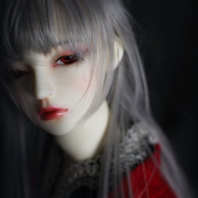 brnhildr's profile picture. 酒をやめたら無趣味になった