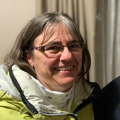 Mom,loves animals, former library Assistant, retired RN, co-owner of https://t.co/vkAp3BPYON Franchise