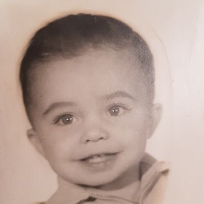 Vàren intentar adoctrinar-me però els va sortir MOLT malament (cantar l'himne a l'escola, prohibit parlar català amb 6 anys ) . SOLSAMENT SOC CATALÀ. 🤬🤬🤬👍