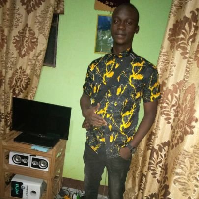 SaliIsmal1's profile picture. je like ma vie de bobo💯💯
 😎 le Barça c'est la force✳️💯💯