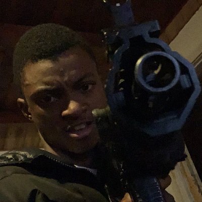 MrBlustrip's profile picture. Fuck the fame i jussk want the check MøñëyMøtîvãtëd$øłdîër💰🎧🥶.