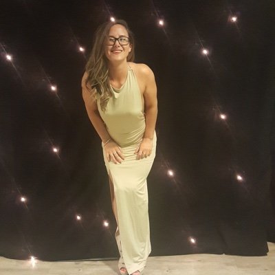 CaitlinNeil1's profile picture. 