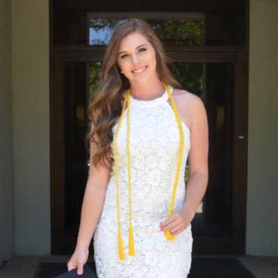 mshaycox's profile picture. Middle School ELA Teacher 🍎 University of South Carolina Middle Level Education Alumna | M.Ed.Language & Literacy student