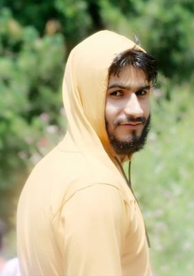 ess_nawaz's profile picture. MazOÔM KaShMiRi