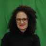 ClaudiaArango's profile picture. Periodista, locutora, amo los perros, viajar y los conciertos. Editora en @elcolombiano, escribo de cine, TV. En el link, mi vida (o una tragedia que me marcó).