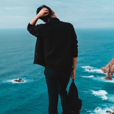 _techbros's profile picture. Spotlighting the best of (white) male privilege on Twitter. Intentional bias. Feel free to DM goodies.