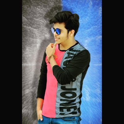 khuranashivam97's profile picture. hie.this iz sHiv@m.k ..proudly an INDIAN ...nd cricket n basketball lover....n i cElEbrate whO i @m...;D