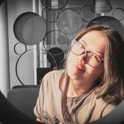 ImelPebreyanti's profile picture. I won't forget all the ones that I love :) 🇮🇩