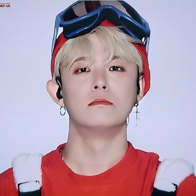 naturalborntonyan / 4K 직캠/ 사진 찍는 계정 / 모든 영상,사진 ⚠️로고크롭 ❌ 2차가공⛔️/직캠/사진 정리계정 @FROMNBT 💥 fan account