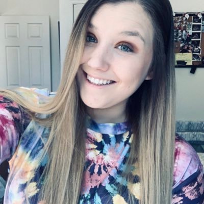 annielopez263's profile picture. 