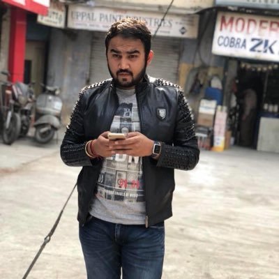 nitish_tushir's profile picture. 