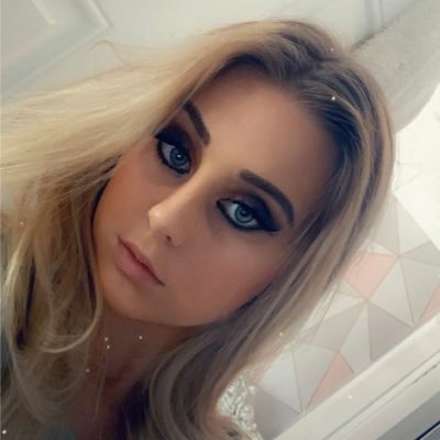 parker04xx's profile picture. 