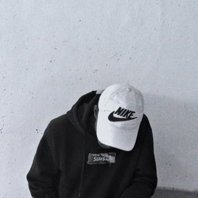 Victorynhira's profile picture. IG @SOMETHING_LEGIT  :PHOTOGRAPHY :PORTRAITS :LIFESTYLE