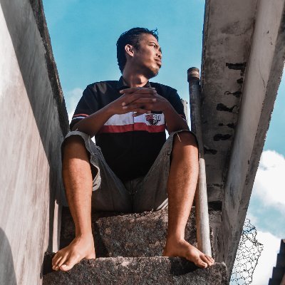 Heroe_cunkrink's profile picture. | “Aneh” itu nama belakang | Cunkrink isme Cunkrinkissme | ZAzg | SLENGEAN | CuLer | Lonesome Devil |#bidadariPenyelamat