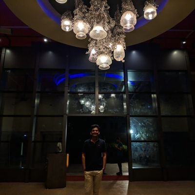 holadon112's profile picture. isko baad mein likhenge