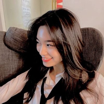 scenmry's profile picture. 