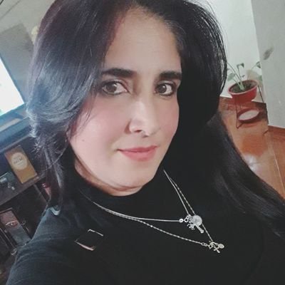 Ama de casa. luchadora. defensora de las justas causas. Amo a mi familia.