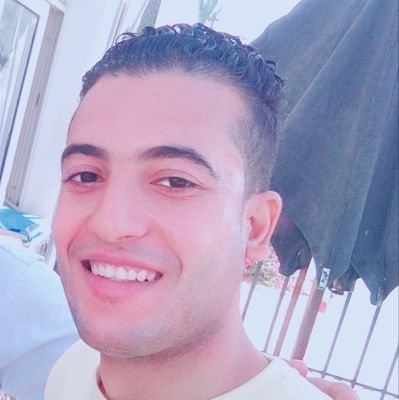 ‏*جمييلهه اانتي گ تفااححهه االجنه التي لم يقااومهاا اادم* 🖤🌍👑