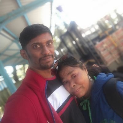 venkateshr32's profile picture. Searching Myself