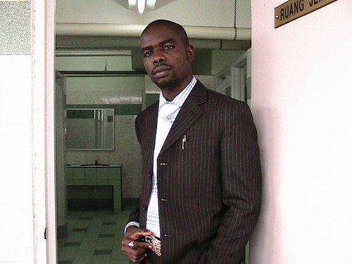 omikworld's profile picture. 