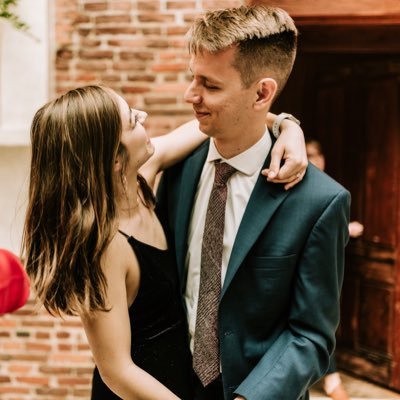 elijahmcom's profile picture. experience from asm to js. from reset vector to web app.