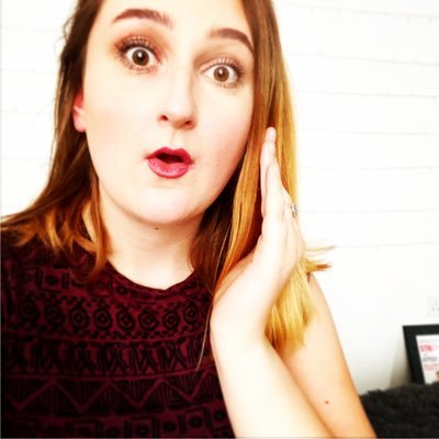 25 lat, mieszkam w UK, Influencerka, kreatywna istota🌸content creator