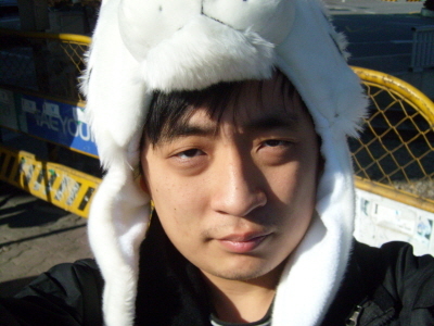 꿈많은 28세 청년. 꿈만 많습니다. 방황하는 청년이랄까요..ㅋㅋㅋㅋ