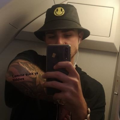 JDOUGS69's profile picture. new twitter.