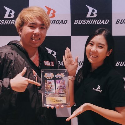 Singapore Based 🇸🇬 . 2019 Buddyfight World Champion . 2022 BWCS World Finalist VG Prem . 2023 GAO One Piece Top 8 .